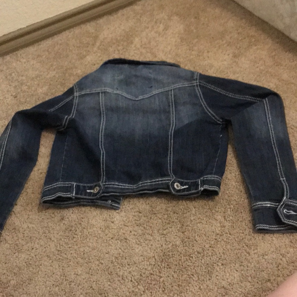 Modern jean jacket - Picture 2 of 2